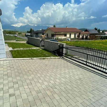 فيلا Liptovský Mikulášفي Apartmanovy Dom S Virivkou, Pod Secnom, Liptovsky Jan المظهر الخارجي الصورة