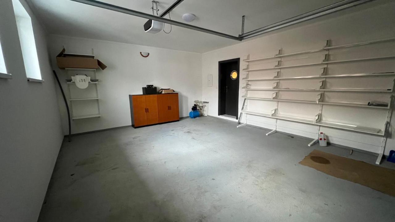 فيلا Liptovský Mikulášفي Apartmanovy Dom S Virivkou, Pod Secnom, Liptovsky Jan المظهر الخارجي الصورة
