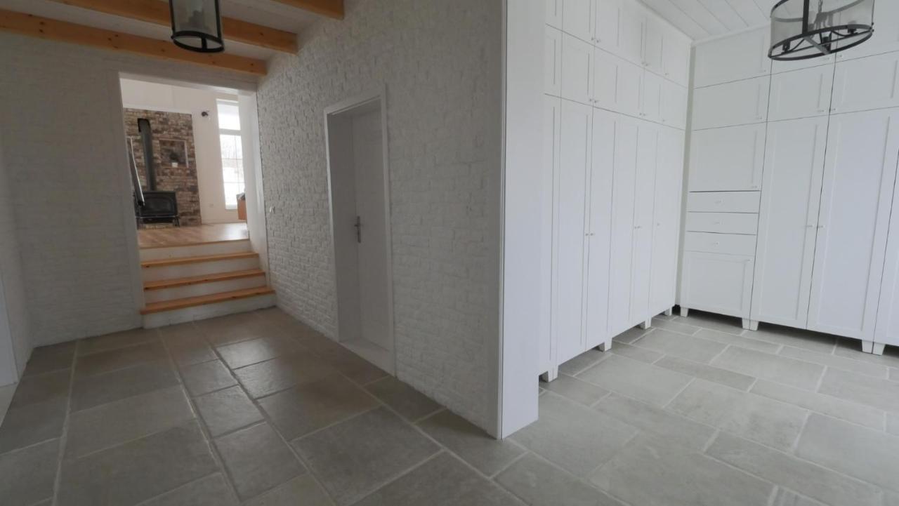 فيلا Liptovský Mikulášفي Apartmanovy Dom S Virivkou, Pod Secnom, Liptovsky Jan المظهر الخارجي الصورة