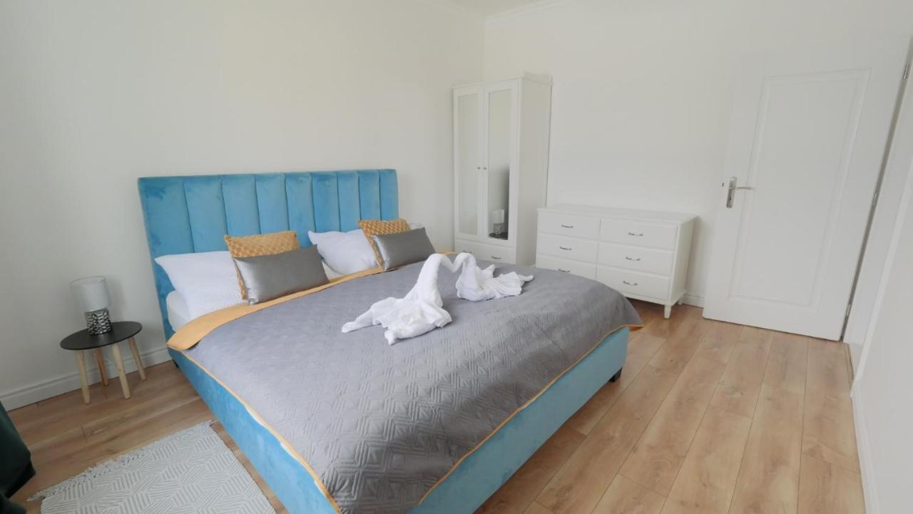 فيلا Liptovský Mikulášفي Apartmanovy Dom S Virivkou, Pod Secnom, Liptovsky Jan المظهر الخارجي الصورة