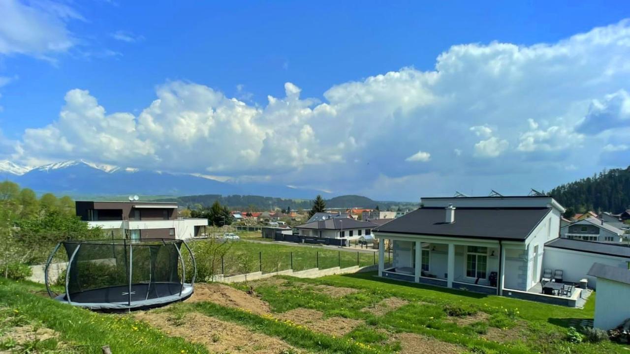 فيلا Liptovský Mikulášفي Apartmanovy Dom S Virivkou, Pod Secnom, Liptovsky Jan المظهر الخارجي الصورة