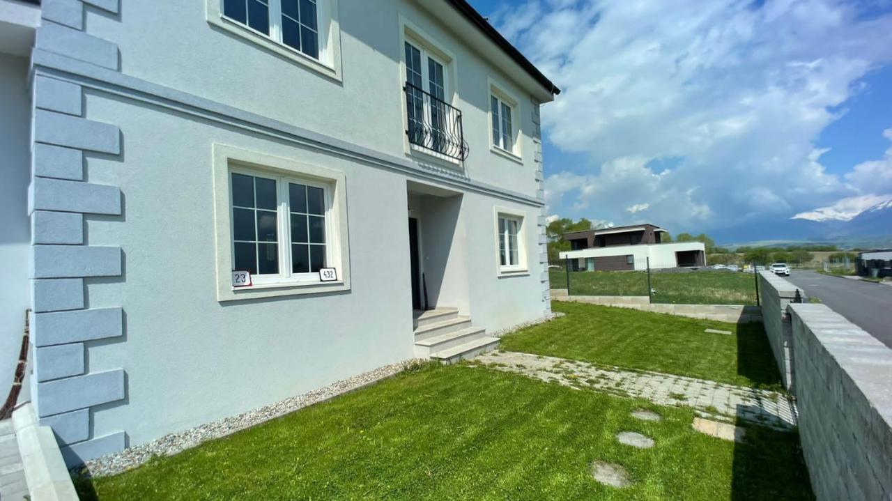 فيلا Liptovský Mikulášفي Apartmanovy Dom S Virivkou, Pod Secnom, Liptovsky Jan المظهر الخارجي الصورة